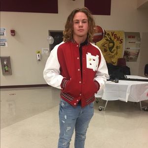 Meet your Posher, Steven